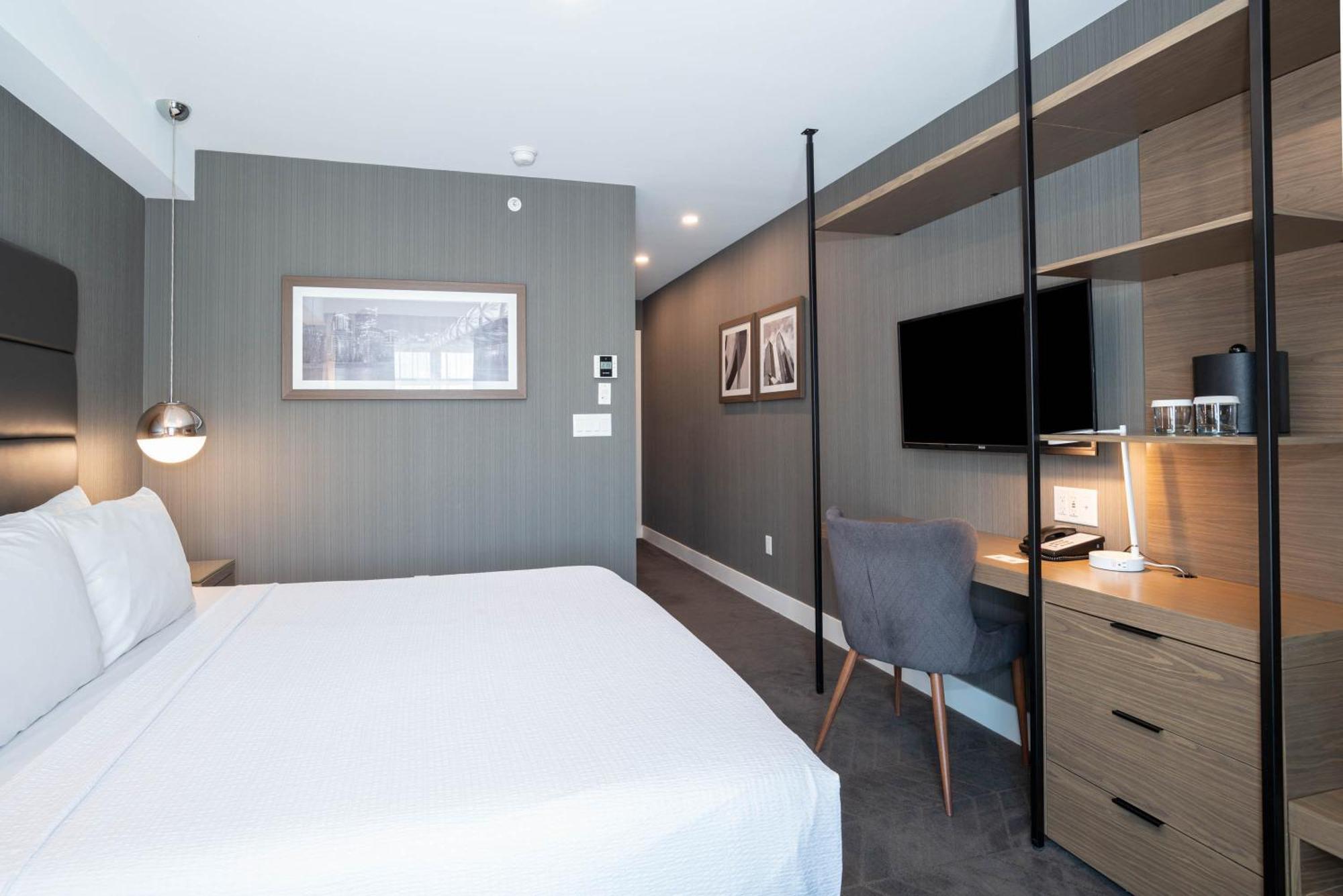 Sandman Signature Calgary Airport Hotel المظهر الخارجي الصورة