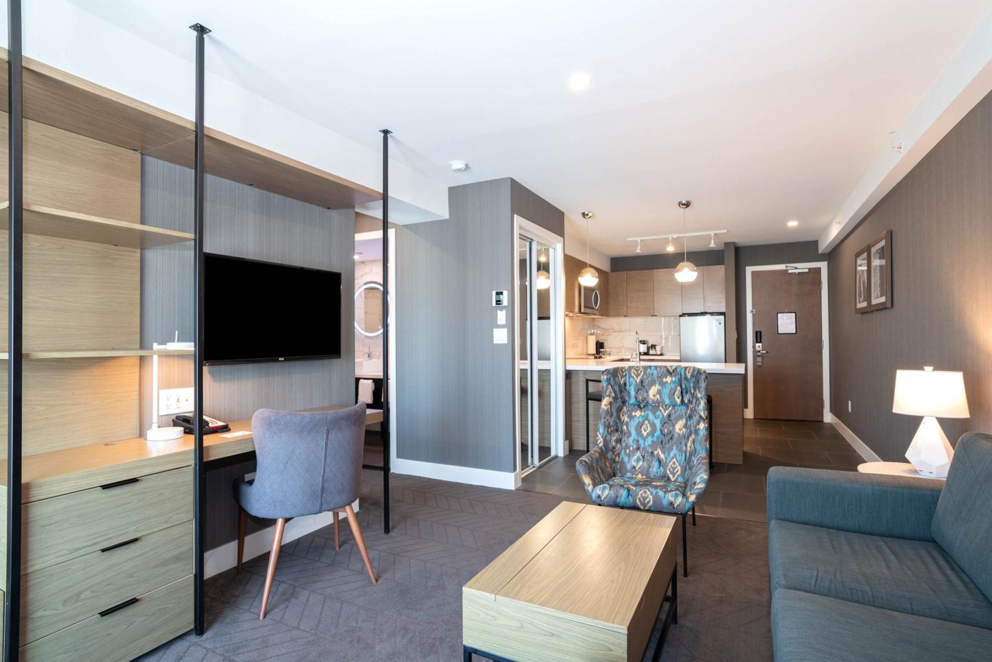 Sandman Signature Calgary Airport Hotel المظهر الخارجي الصورة