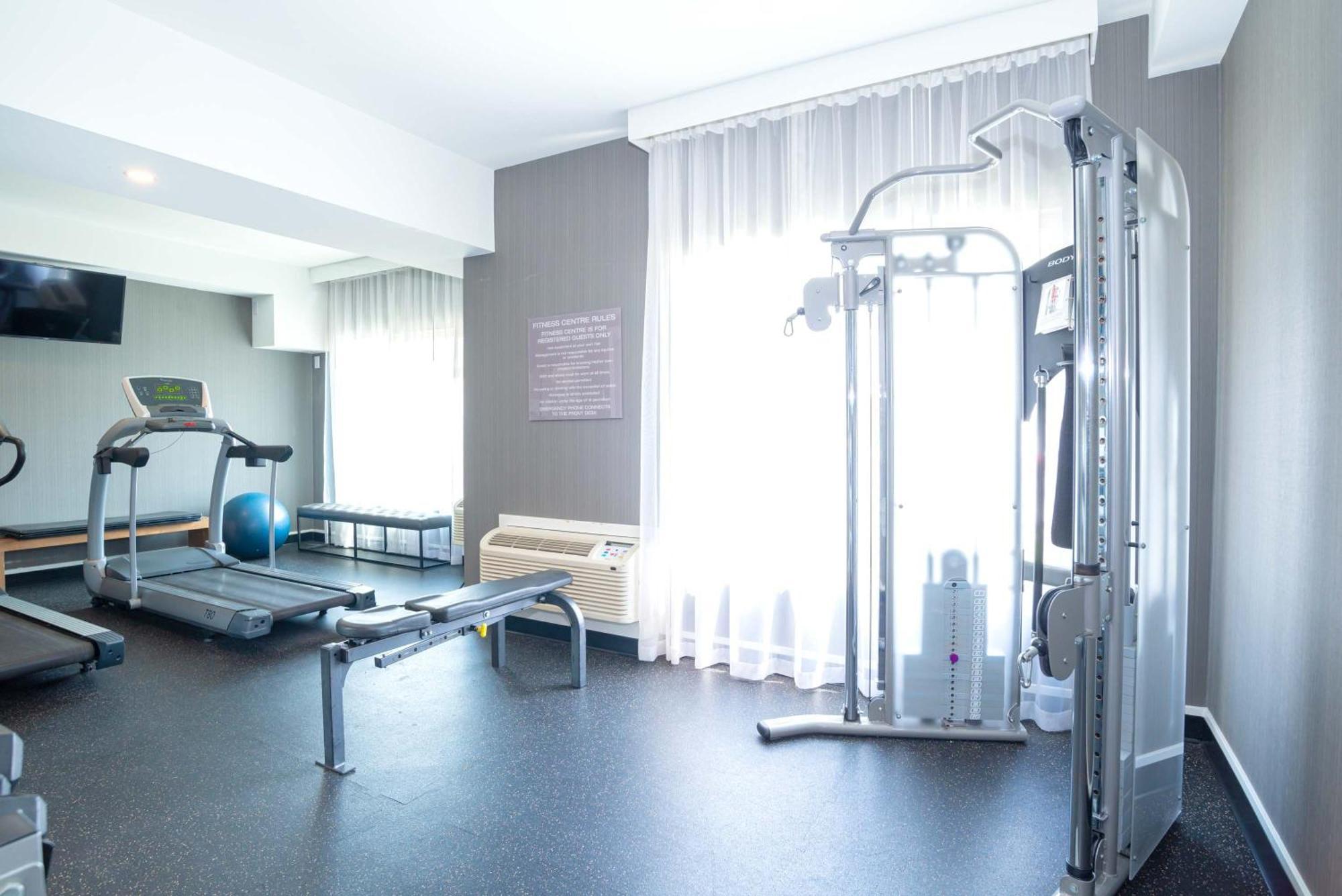 Sandman Signature Calgary Airport Hotel المظهر الخارجي الصورة
