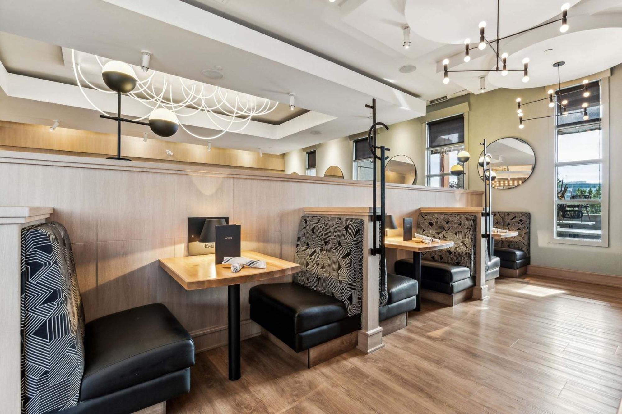Sandman Signature Calgary Airport Hotel المظهر الخارجي الصورة